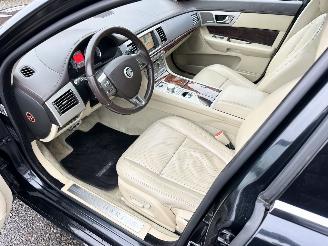 Jaguar XF 3.0 V6 238pk aut + f1 Prem Luxury - schuifdak - leer - nav - cam - elektr rollo - B&W - stoelvent - stuurverw picture 19