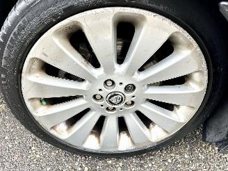 Jaguar XF 3.0 V6 238pk aut + f1 Prem Luxury - schuifdak - leer - nav - cam - elektr rollo - B&W - stoelvent - stuurverw picture 101