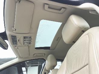 Jaguar XF 3.0 V6 238pk aut + f1 Prem Luxury - schuifdak - leer - nav - cam - elektr rollo - B&W - stoelvent - stuurverw picture 25