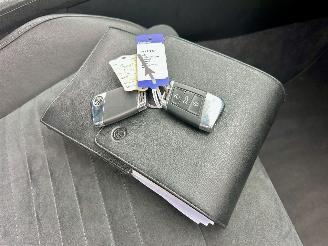 Volkswagen Passat 1.4 TSI 150pk 7-traps aut + f1 Highline sedan - navi - camera - front + line assist - stuurverw - stoelverw picture 47