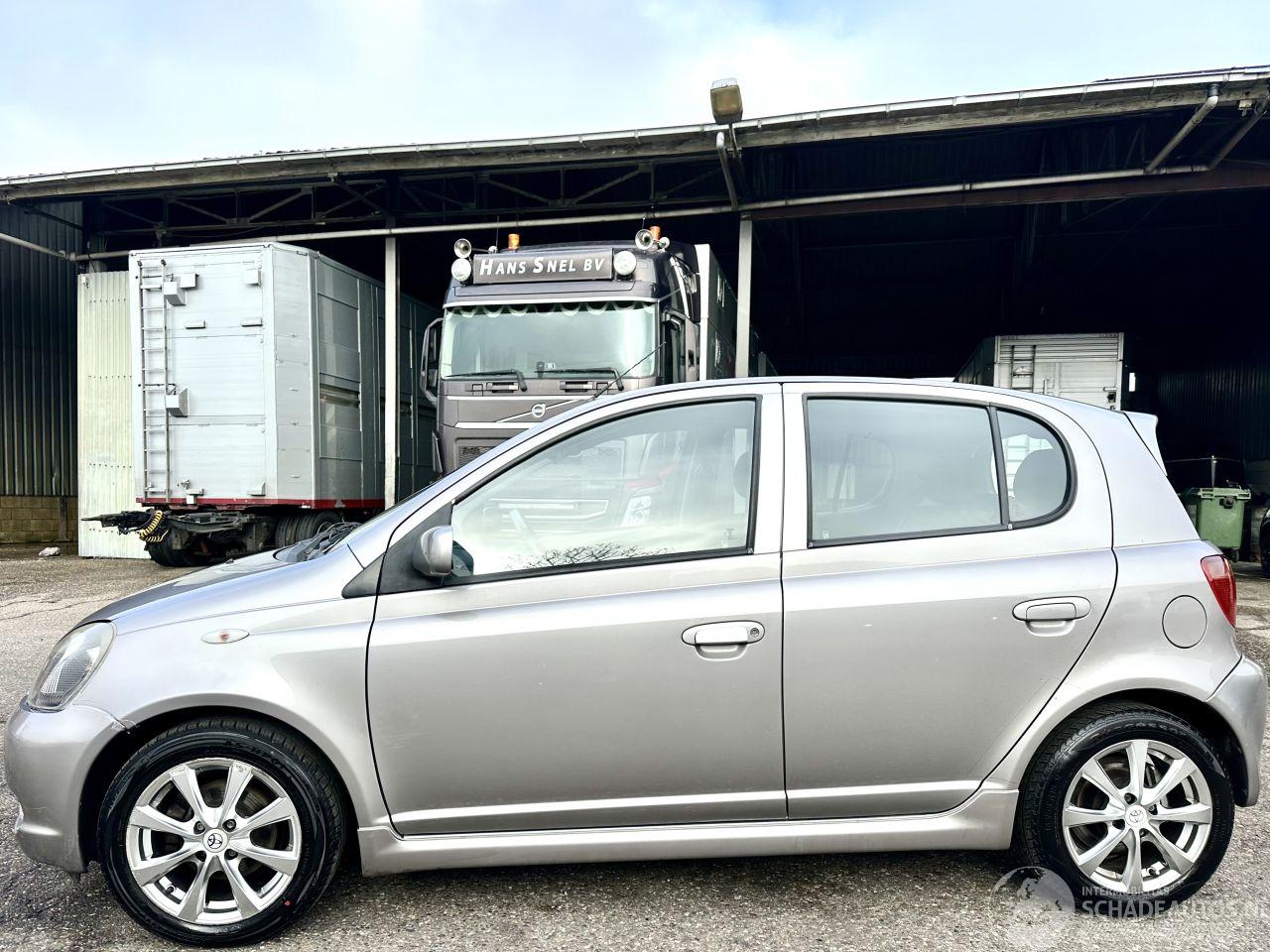 Toyota Yaris 1.5-16V VVT-i 106pk T-Sport - airco - nap - elektr ram + spiegels - lmv - sportint - radio + cd - mistlampen