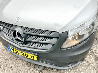 Mercedes Vito 114 CDI 136pk 9-Traps aut + f1 Lang - nap - navi - camera - airco - cruise - bleutooth - pdc v+a picture 12