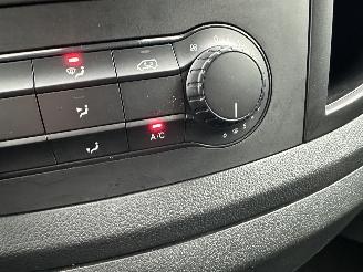 Mercedes Vito 114 CDI 136pk 9-Traps aut + f1 Lang - nap - navi - camera - airco - cruise - bleutooth - pdc v+a picture 24