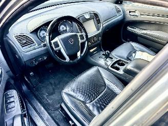 Lancia Thema 3.0D V6 Turbo 190pk aut Platinum - xenon - navi - leer - memory - elektr rollo - stoelverw v+a picture 13