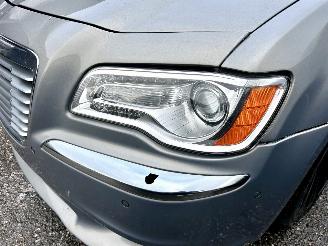 Lancia Thema 3.0D V6 Turbo 190pk aut Platinum - xenon - navi - leer - memory - elektr rollo - stoelverw v+a picture 7