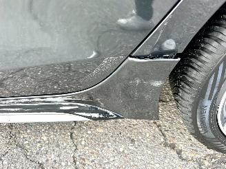 Kia Proceed 1.4 T-GDI 140pk 7-Traps aut GT-Line - nap - pano - front + line assist - stuur + stoelverw - cam - navi - keyless picture 74