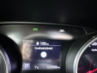 Kia Proceed 1.4 T-GDI 140pk 7-Traps aut GT-Line - nap - pano - front + line assist - stuur + stoelverw - cam - navi - keyless picture 30