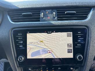 Skoda Octavia 1.5 TSI 150pk 7-Traps aut Greentech Style - nap - navi - carplay - keyless entry - pdc v+a + park assist picture 24