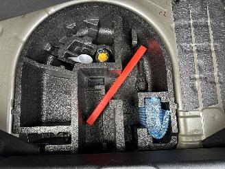 Ford Fiesta 1.0 EcoBoost Connected 5drs - 69dkm nap - navi - line + park assist - pdc v+a - airco - cruise - rijdbaar picture 48