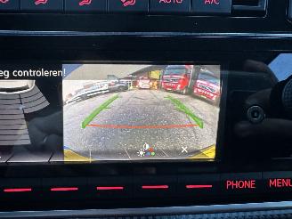 Volkswagen Up! 1.0i 65pk BMT 5drs - nap - clima - camera - cruise - pdc - licht + regensensor - line assist picture 26