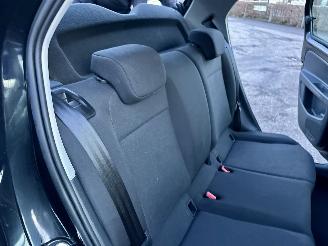 Volkswagen Up! 1.0i 65pk BMT 5drs - nap - clima - camera - cruise - pdc - licht + regensensor - line assist picture 47