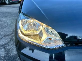 Volkswagen Up! 1.0i 65pk BMT 5drs - nap - clima - camera - cruise - pdc - licht + regensensor - line assist picture 56
