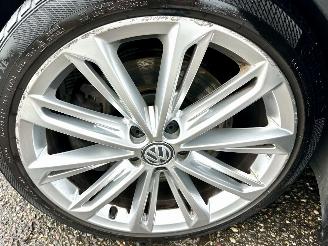 Volkswagen Passat 2.0 Bi-TDI 4Motion 239pk aut R-Line - pano - 360cam - massage - leer - virtual - keyless - front + line + side assist picture 110