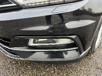 Volkswagen Passat 2.0 Bi-TDI 4Motion 239pk aut R-Line - pano - 360cam - massage - leer - virtual - keyless - front + line + side assist picture 140