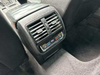 Volkswagen Passat 2.0 Bi-TDI 4Motion 239pk aut R-Line - pano - 360cam - massage - leer - virtual - keyless - front + line + side assist picture 97