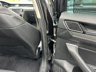 Volkswagen Passat 2.0 Bi-TDI 4Motion 239pk aut R-Line - pano - 360cam - massage - leer - virtual - keyless - front + line + side assist picture 85