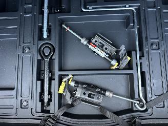 Lexus IS 300h 181pk aut Hybrid Sport Edition - nap - 1e eig - nav - camera - rood leer - stoelverw - keyless - facelift picture 63