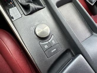 Lexus IS 300h 181pk aut Hybrid Sport Edition - nap - 1e eig - nav - camera - rood leer - stoelverw - keyless - facelift picture 55