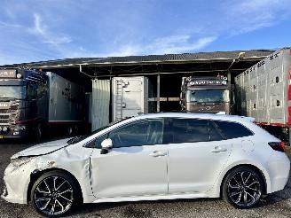 Unfallwagen Toyota Corolla Touring sports 1.8 Hybrid Executive 2024/2