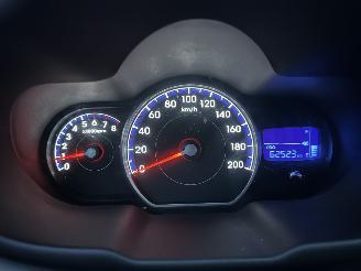 Hyundai I-10 1.1 i-Drive 69pk Cool 5drs - 62dkm nap - airco - elektr ramen - facelift - aux - usb - radio cd - rijdbaar picture 33