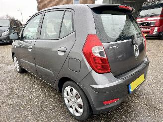 Hyundai I-10 Gereserveerd 1.1 i-Drive 69pk Cool 5drs - 62dkm nap - airco - elektr ramen - facelift - aux - usb - radio cd - rijdbaar picture 7