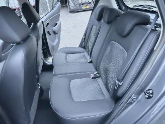 Hyundai I-10 1.1 i-Drive 69pk Cool 5drs - 62dkm nap - airco - elektr ramen - facelift - aux - usb - radio cd - rijdbaar picture 63