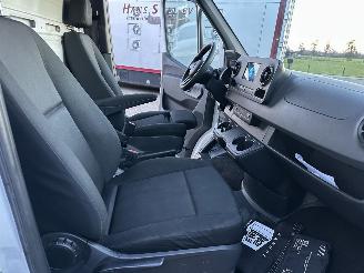 Mercedes Sprinter Gereserveerd 315 2.0 CDI 150pk aut + f1 L3 bakwagen + hollandia laadklep elektr - nap - clima - camera - licht + regensensor picture 51