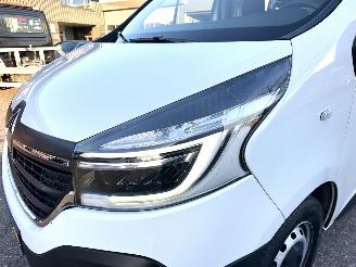 Renault Trafic 2.0 dCi 120pk 6-bak L2/H1 Comf euro.6 - 1e eig - nap - 2x schuifdeur - navi - airco - cruise - pdc - trekh picture 13