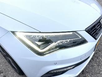 Seat Leon 1.5 TSI 131pk FR Ult Ed - pano - 78dkm - facelift - virtual - front assist - sfeerverl - pdc v+a - alarm - nardo grey picture 114