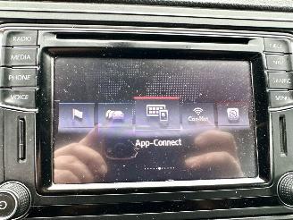 Volkswagen Transporter 2.0 TDI 150pk 6-bak euro.6 L2/H1 Highline 3Pers - nap - 1e eig - navi - airco - cruise - carplay - pdc - trekh picture 17