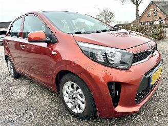 Kia Picanto Gereserveerd 1.0 MPi Dynamic PlusLine - 16dkm nap - 1e eig - navi - camera - afn trek - carplay - lmv - elektr pakket picture 4