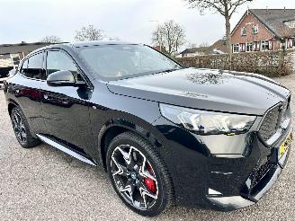 BMW iX2 eDrive20 67kWh 204pk aut M-Sport - nap - pano - 1e eig - 20 inch - harman/kardon - widescreen picture 4