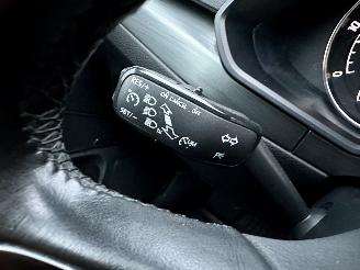 Skoda Superb 2.0 TDI 150pk 6-bak euro.6 Style Bus - nap - navi - camera - front + side + park assist - keyless entry + start picture 37