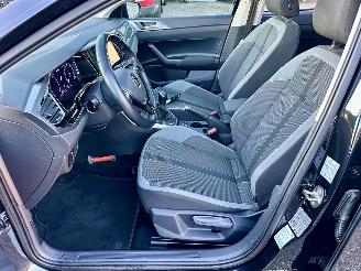 Volkswagen Polo 1.0 TSI 95pk Highline 5drs - nap - pano - virtual - acc - front assist - sfeerverl - sportonderstel picture 32
