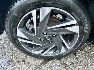 Hyundai Bayon 1.0 T-GDI automaat Comf Smart Hybrid - nap - virtual - line assist - nav - camera - pdc - bleutooth tel lader picture 69