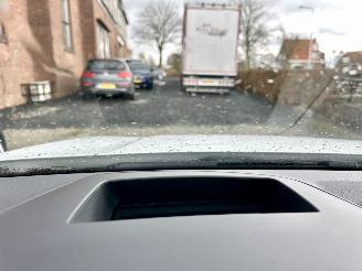 Volkswagen Golf 1.5 eTSI aut + f1 162pk R-Line - pano - hud - keyless - virtual - front + line + side + park assist picture 27