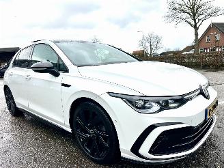 Volkswagen Golf 1.5 eTSI R-Line picture 4