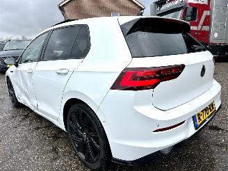 Volkswagen Golf 1.5 eTSI R-Line picture 7