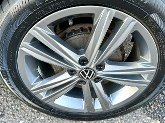 Volkswagen Polo 1.0 TSI 95pk automaat R-Line Ed - nap - navi - acc - front assist - carplay - camera - pdc v+a picture 74