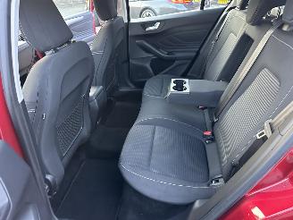 Ford Focus 1.0T EcoBoost 125pk 6-bak Titanium Bus - nap - keyless - front + line assist - trekh - pdc v+a - navi - CarPlay picture 63