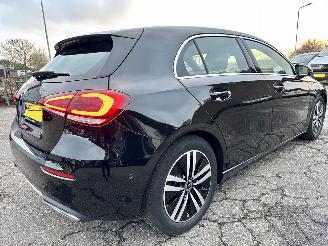 Mercedes A-klasse 180 136pk aut Bus.Sol. Luxury - nap - widescreen - leer - sfeerverl - front + line assist - camera - navi picture 5