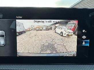 Mercedes A-klasse 180 136pk aut Bus.Sol. Luxury - nap - widescreen - leer - sfeerverl - front + line assist - camera - navi picture 29