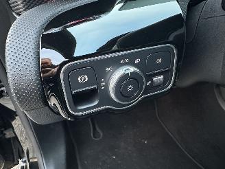 Mercedes A-klasse 180 136pk aut Bus.Sol. Luxury - nap - widescreen - leer - sfeerverl - front + line assist - camera - navi picture 57