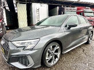 Audi A3 Sportback 30 TFSI Hybrid 122pk aut + f1 S-Edition - nap - 3x S-line - virtual - front + line assist - keyless entry + start picture 2