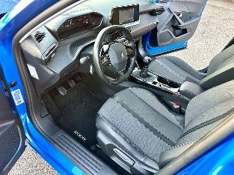 Peugeot 2008 1.2 Turbo 131pk 6-bak PureTech Allure - nap - navi - carplay - clima - cruise - pdc - line assist - trekh picture 18