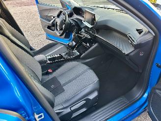 Peugeot 2008 1.2 Turbo 131pk 6-bak PureTech Allure - nap - navi - carplay - clima - cruise - pdc - line assist - trekh picture 17