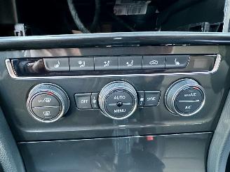 Volkswagen e-Golf 136pk aut E-DITION 5drs - 33dkm nap - front assist - clima - cruise - pdc v+a - keyless entry + start - stoelverw picture 14