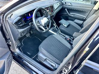 Volkswagen Polo 1.0 TSI 95pk aut + f1 Life 5drs - 69dkm nap - carplay - front + line assist - airco - cruise contr - virtual cockpit picture 17