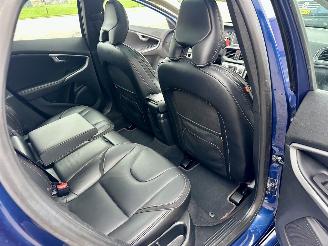 Volvo V-40 2.0 D4 190pk 6-bak Ocean Race Bus - pano - xenon - nap - navi - camera - pdc v+a - memory - trekh picture 72