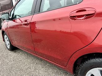 Toyota Yaris 1.5 Full Hybrid 89pk automaat Aspiration - nap - camera - clima + cruise contr - pdc - afn trek - boekjes + sleutels picture 78